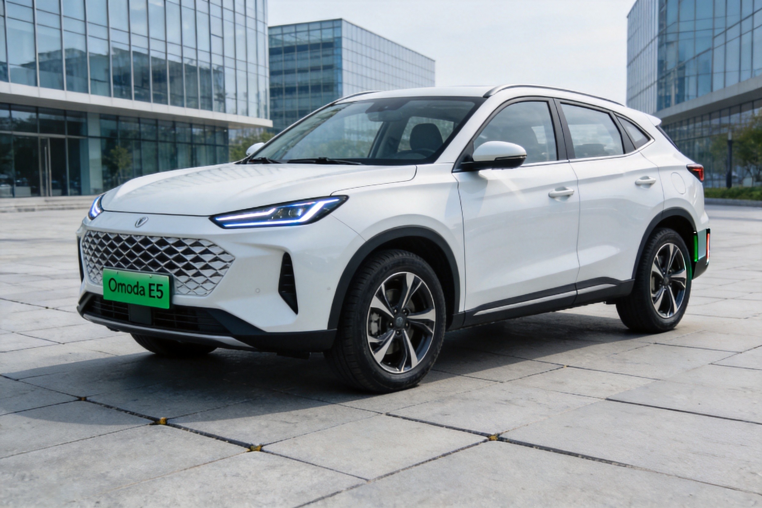 Omoda E5